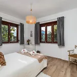 Meco Garden Retreat - Near Sesimbra بيت للعطل ألفاريم