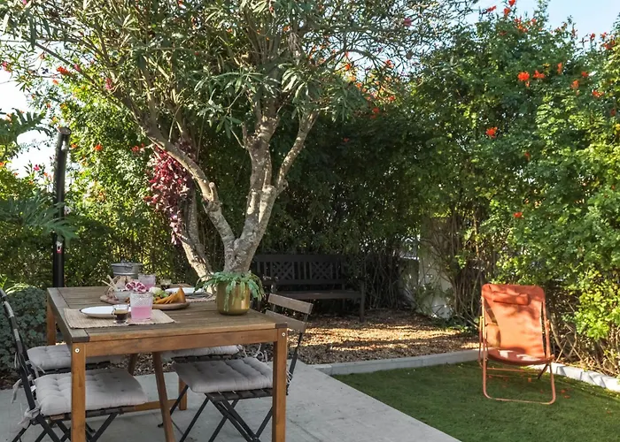 Meco Garden Retreat - Near Sesimbra Holiday home Alfarim